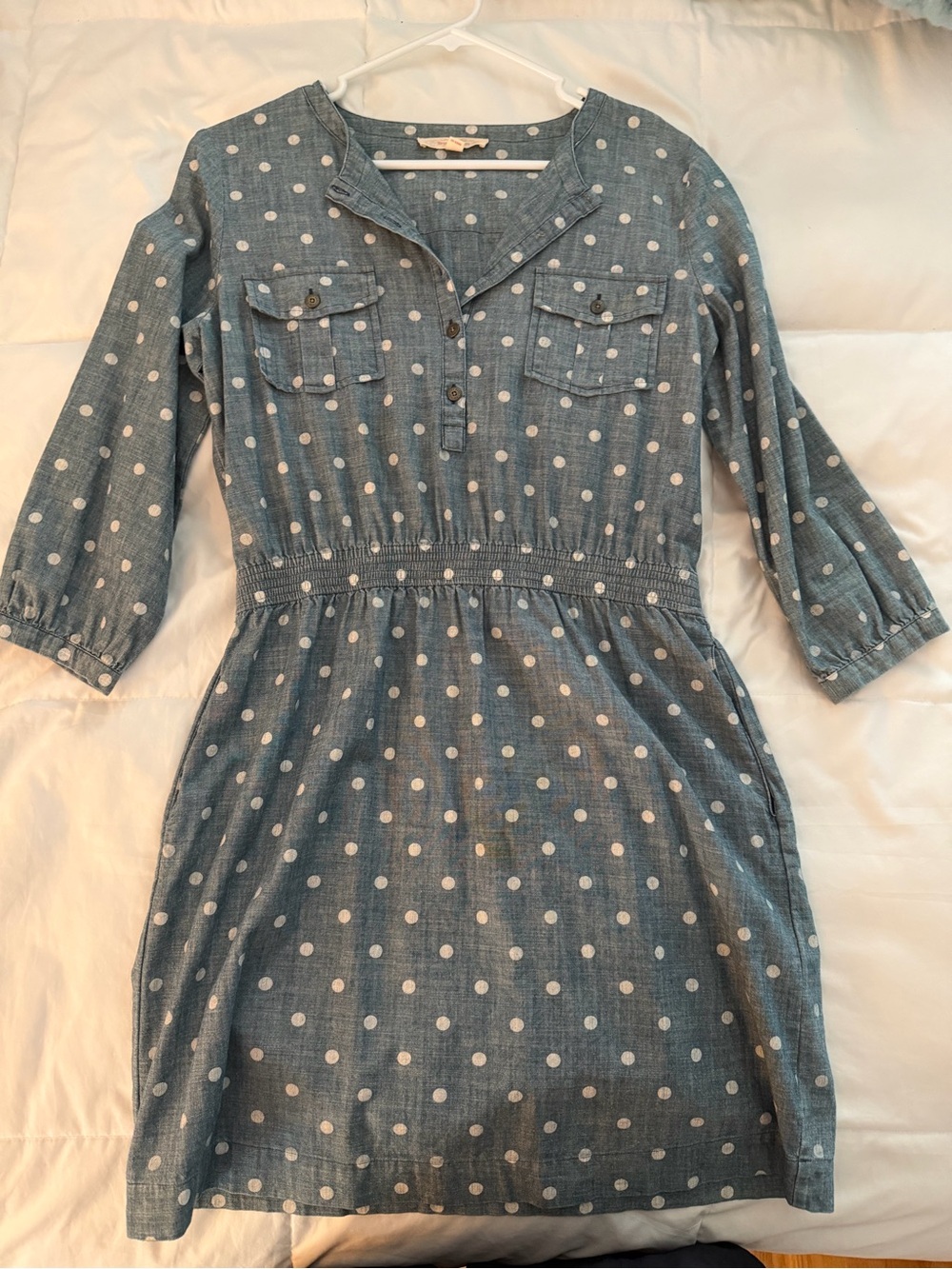 Brooks Brothers Size 10 Women’s Polka Dot Chambray Shirt with Pockets Dress